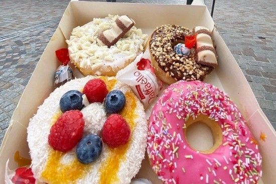 DONUTS TIME