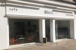ABRI CAFE BOUTIQUE - Mode & Accessoires Reims